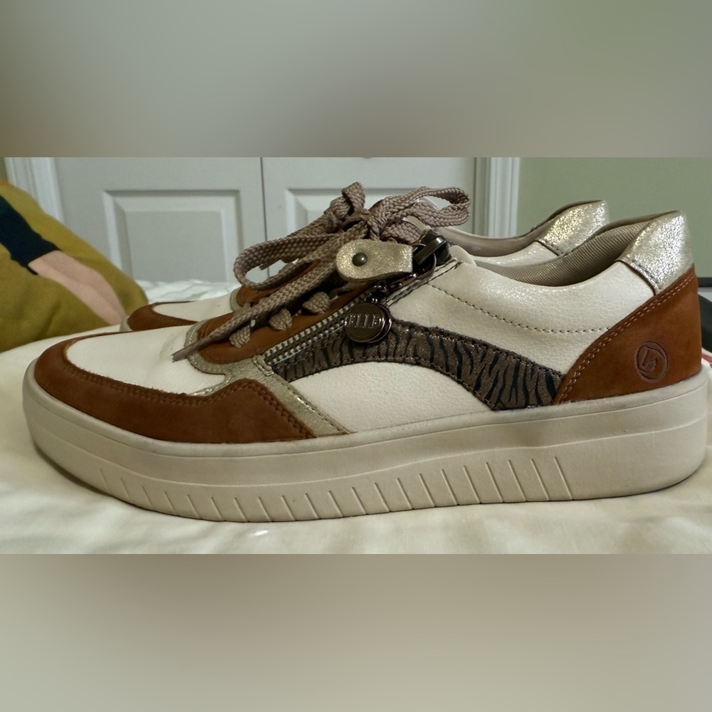 Remonte Women’s Fashion Kendra Sneakers - Size EU 40/U 8.5 - Picture 4 of 10